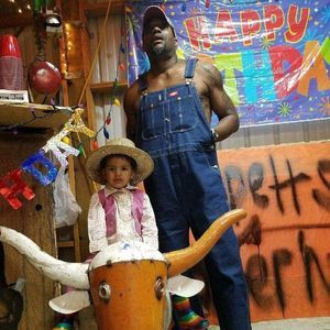 Meet your Posher, Cornelius